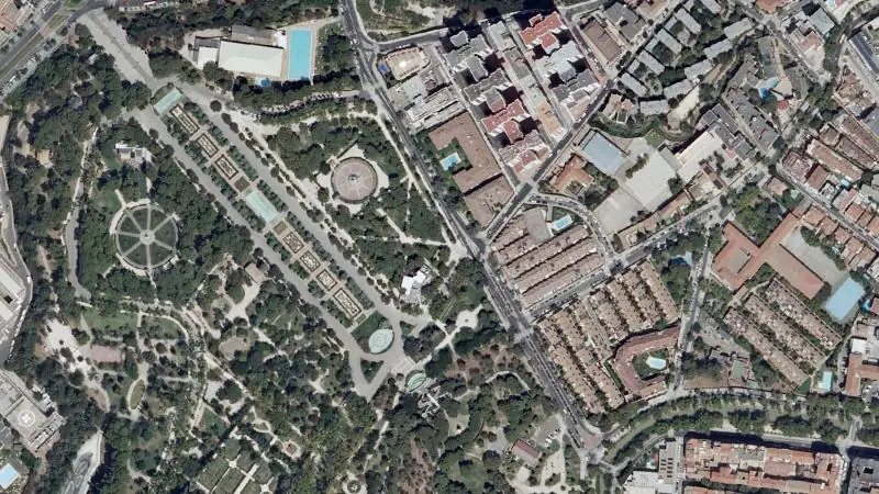 Vista aérea del entorno de la estación Renovales (ortofoto PNOA)