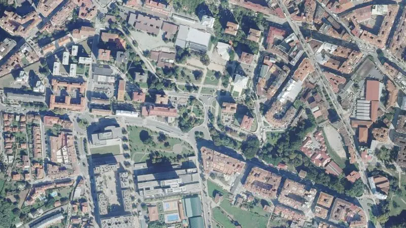 Vista aérea del entorno de la estación Campolongo (ortofoto PNOA)