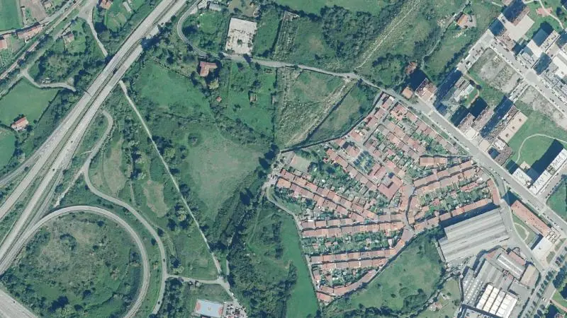 Vista aérea del entorno de la estación Santa Bárbara (ortofoto PNOA)